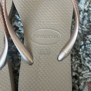 Kids Havaianas flip flops with crystal stone